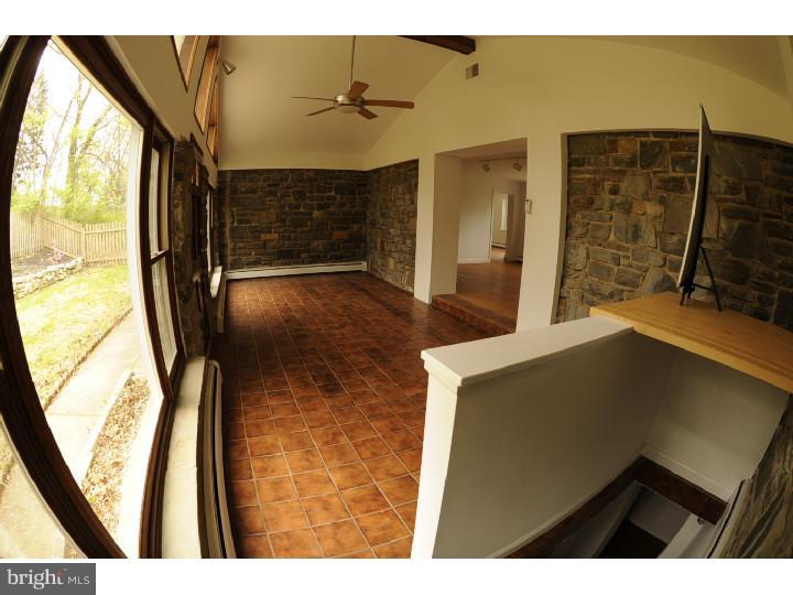 370 North Malin Road Broomall, PA 19073 - Photo 7 of 21 Dining Room