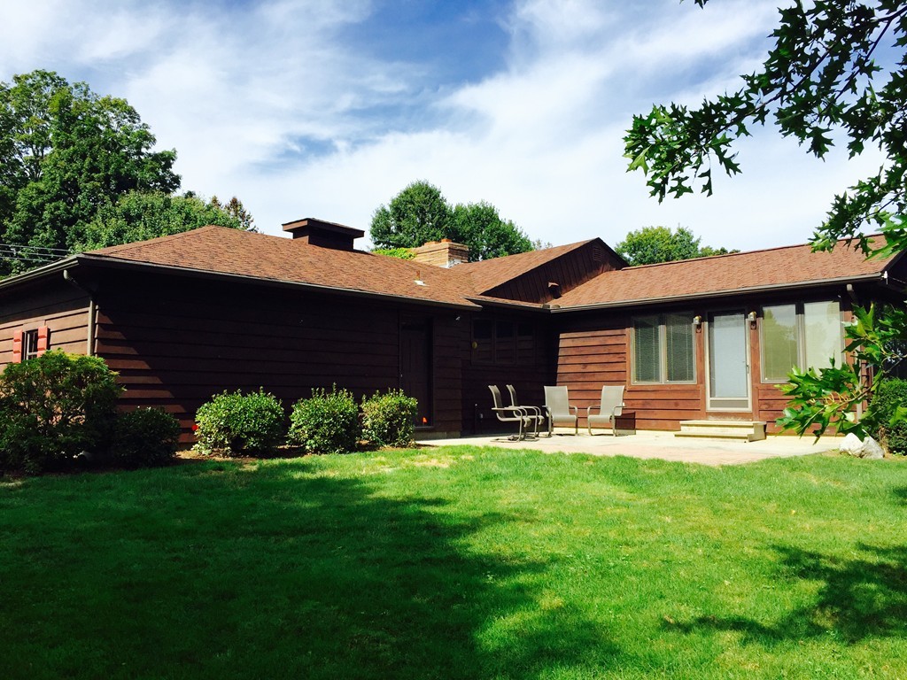 142 Hadley Road Sunderland, MA 01375 - Photo 3 of 24 Gallery Image 3