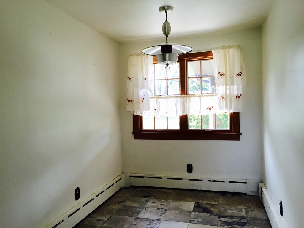 142 Hadley Road Sunderland, MA 01375 - Photo 7 of 24 Gallery Image 7