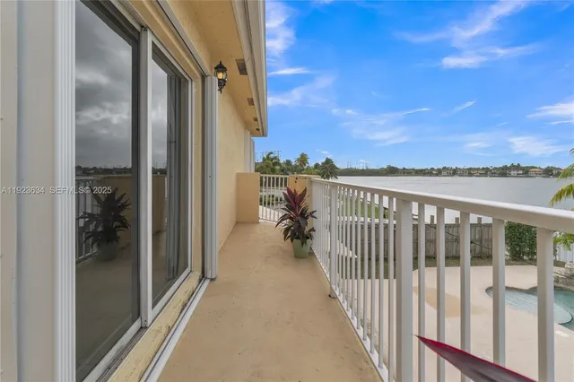 $980,000 | 13940 Southwest 127th Court, Miami, FL 33186