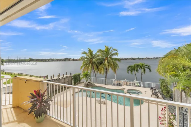 $980,000 | 13940 Southwest 127th Court, Miami, FL 33186