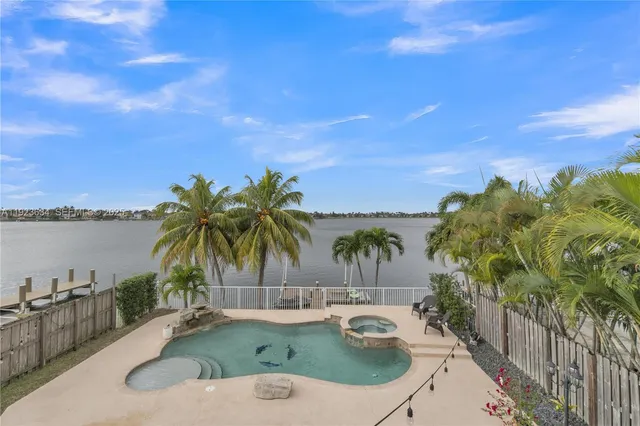 $980,000 | 13940 Southwest 127th Court, Miami, FL 33186