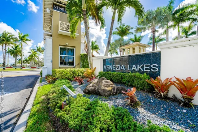 $980,000 | 13940 Southwest 127th Court, Miami, FL 33186