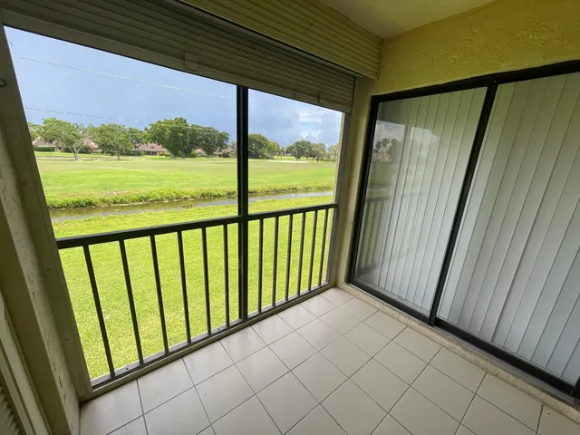 $2,200 | 4698 Lucerne Lakes Boulevard East, Unit 203, Lake Worth, FL 33467