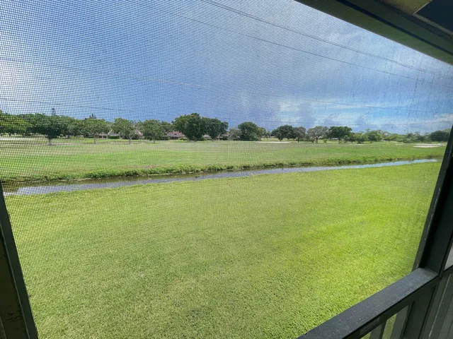 $2,200 | 4698 Lucerne Lakes Boulevard East, Unit 203, Lake Worth, FL 33467