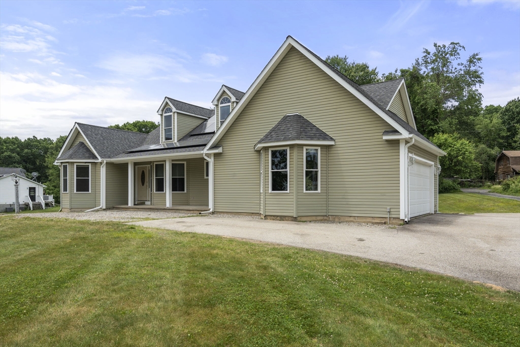 893 Cronin Road Warren, MA 01585 - Photo 5 of 38