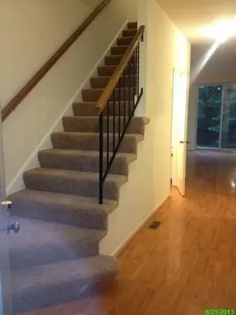$279,900 | 1293 Cranbrook Drive, Schaumburg, IL 60193