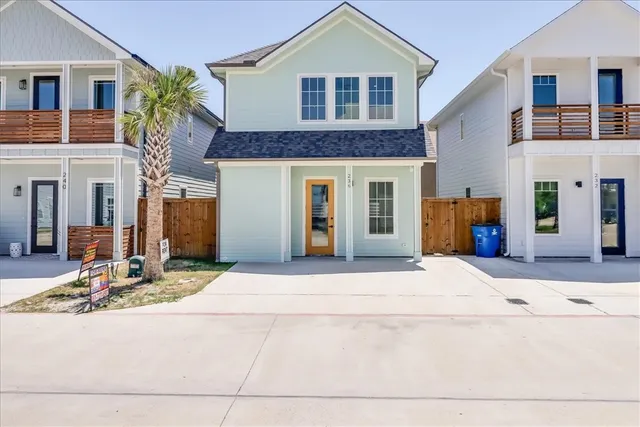 $2,999 | 236 Nautilus, Port Aransas, TX 78373