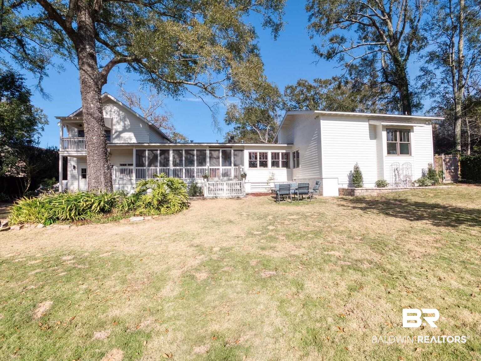 102 Nichols Avenue Fairhope, AL 36532 - Photo 40 of 45