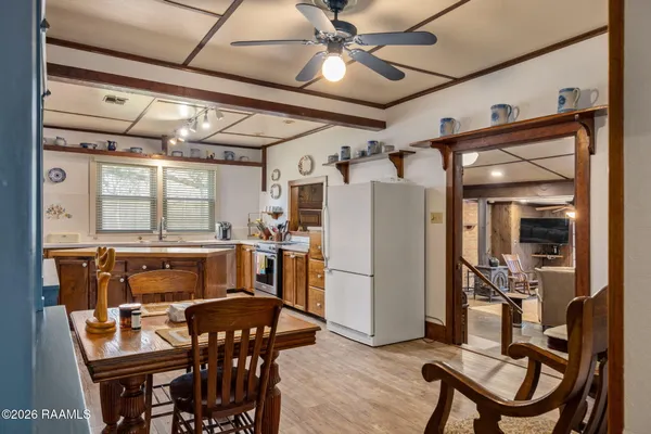 $2,500 | 411 Wiggins Road, Lafayette, LA 70503