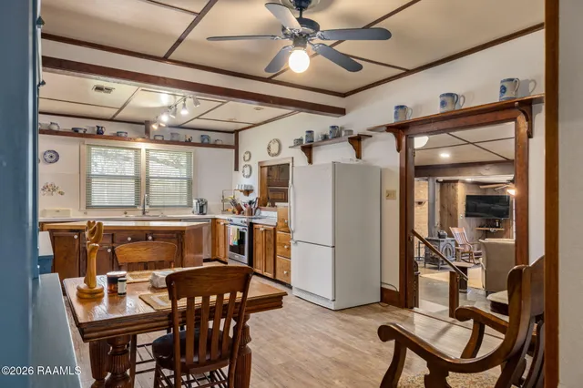 $2,500 | 411 Wiggins Road, Lafayette, LA 70503