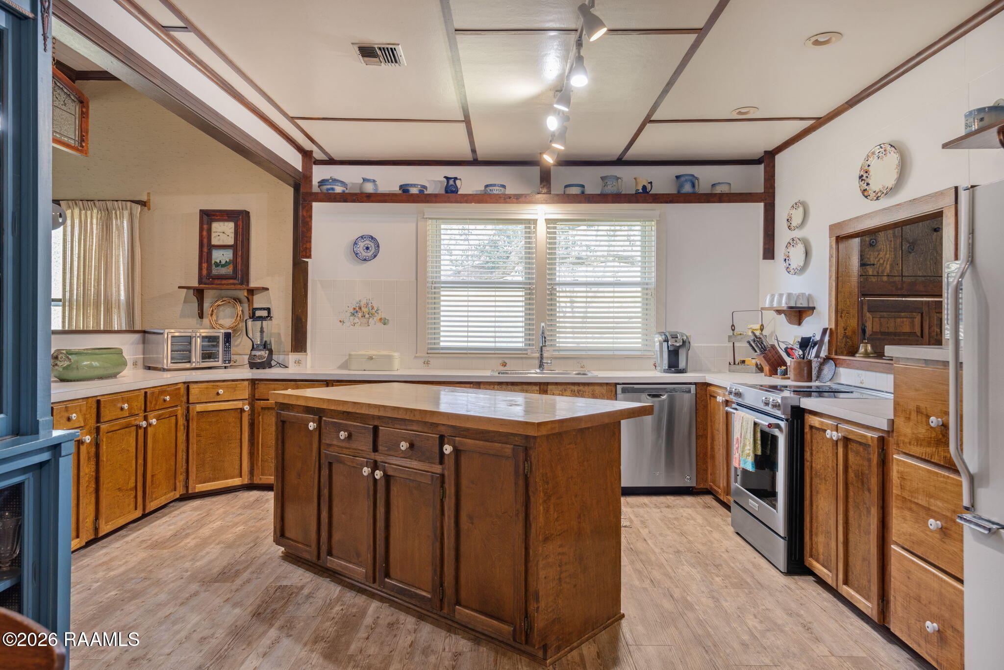 411 Wiggins Road Lafayette, LA 70503 - Photo 13 of 32 12-web-or-mls-411 Wiggins Rd-12