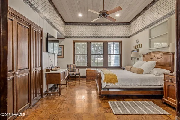 $2,500 | 411 Wiggins Road, Lafayette, LA 70503