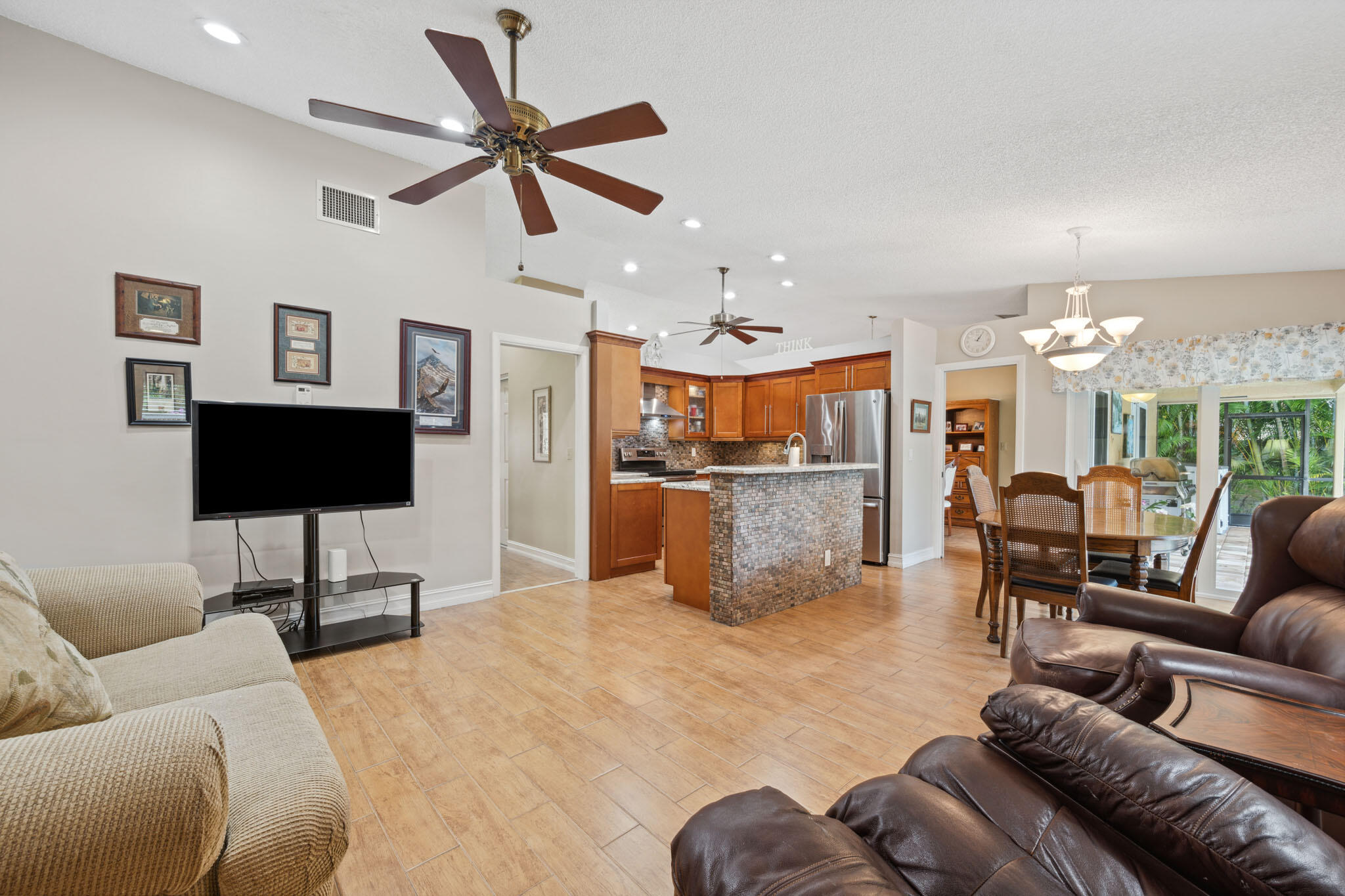 460 Northwest 69th Street Boca Raton, FL 33487 - Photo 11 of 42 11
