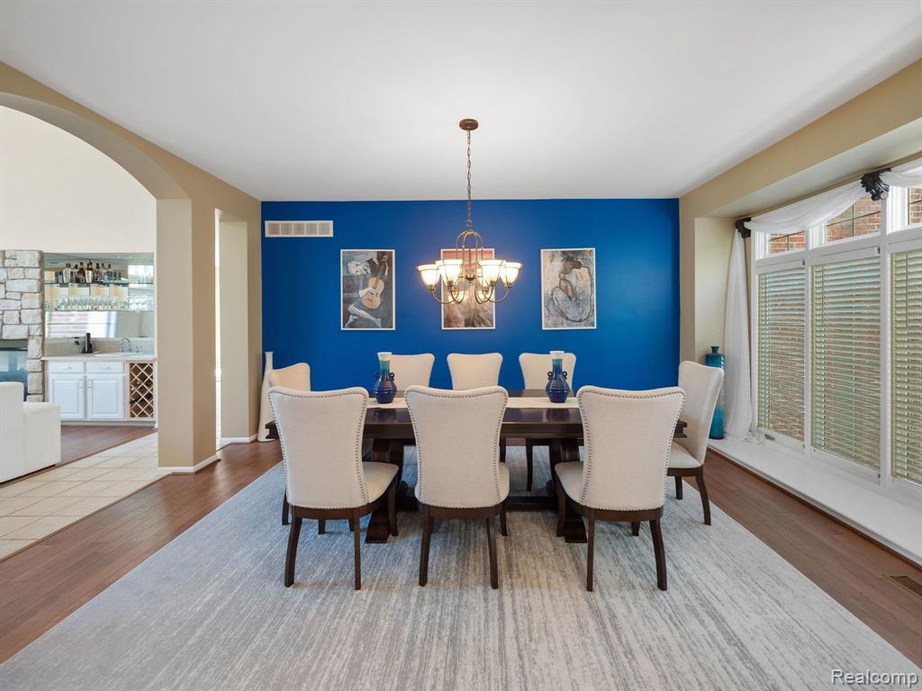 7066 Kennesaw Road Canton, MI 48187 - Photo 33 of 81
