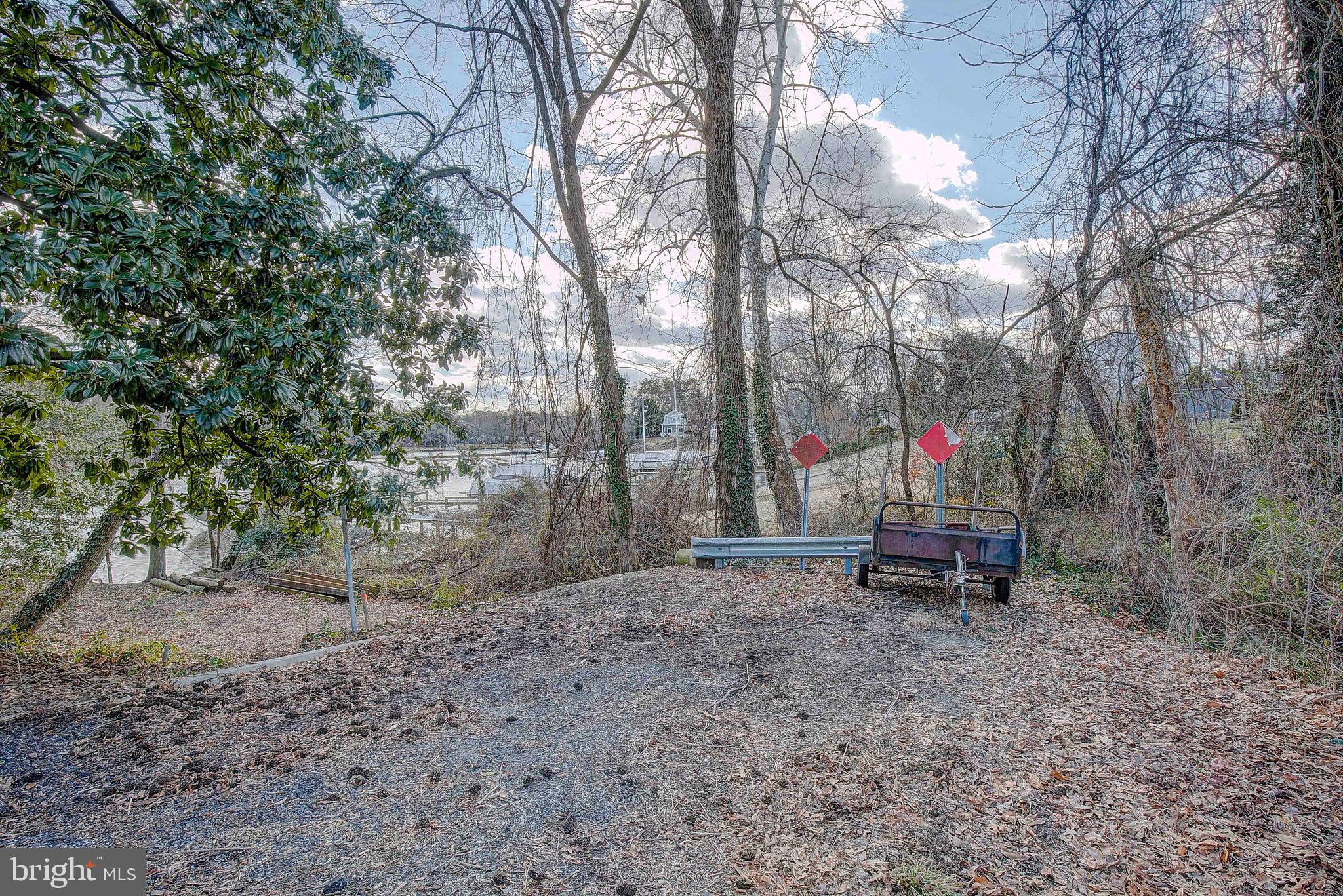1251 Hillside Road Pasadena, MD 21122 - Photo 29 of 35 View to waterfront lot