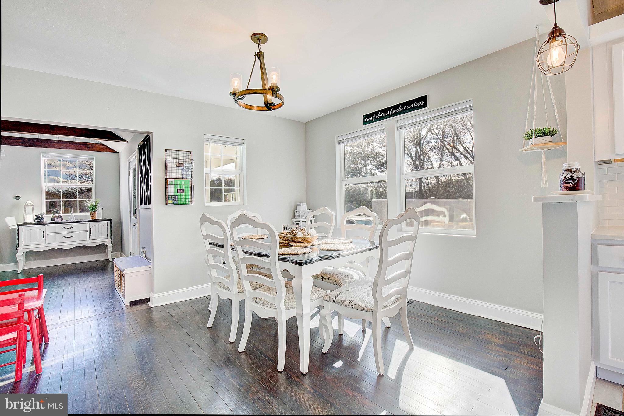1251 Hillside Road Pasadena, MD 21122 - Photo 6 of 35 Dining Room
