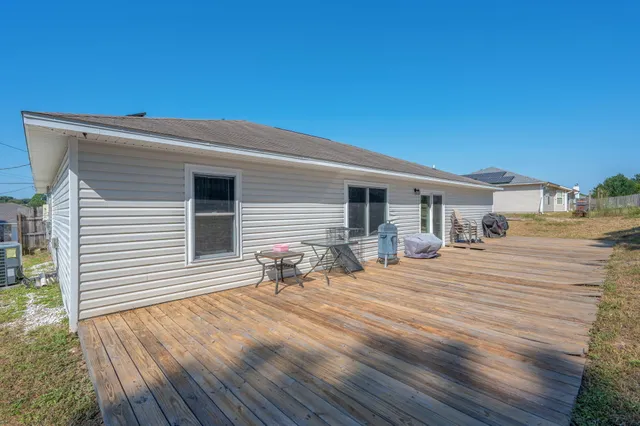 $269,900 | 1226 Northview Drive, Crestview, FL 32536