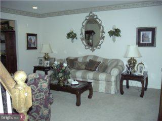 1264 Thompson Road Telford, PA 18969 - Photo 5 of 6