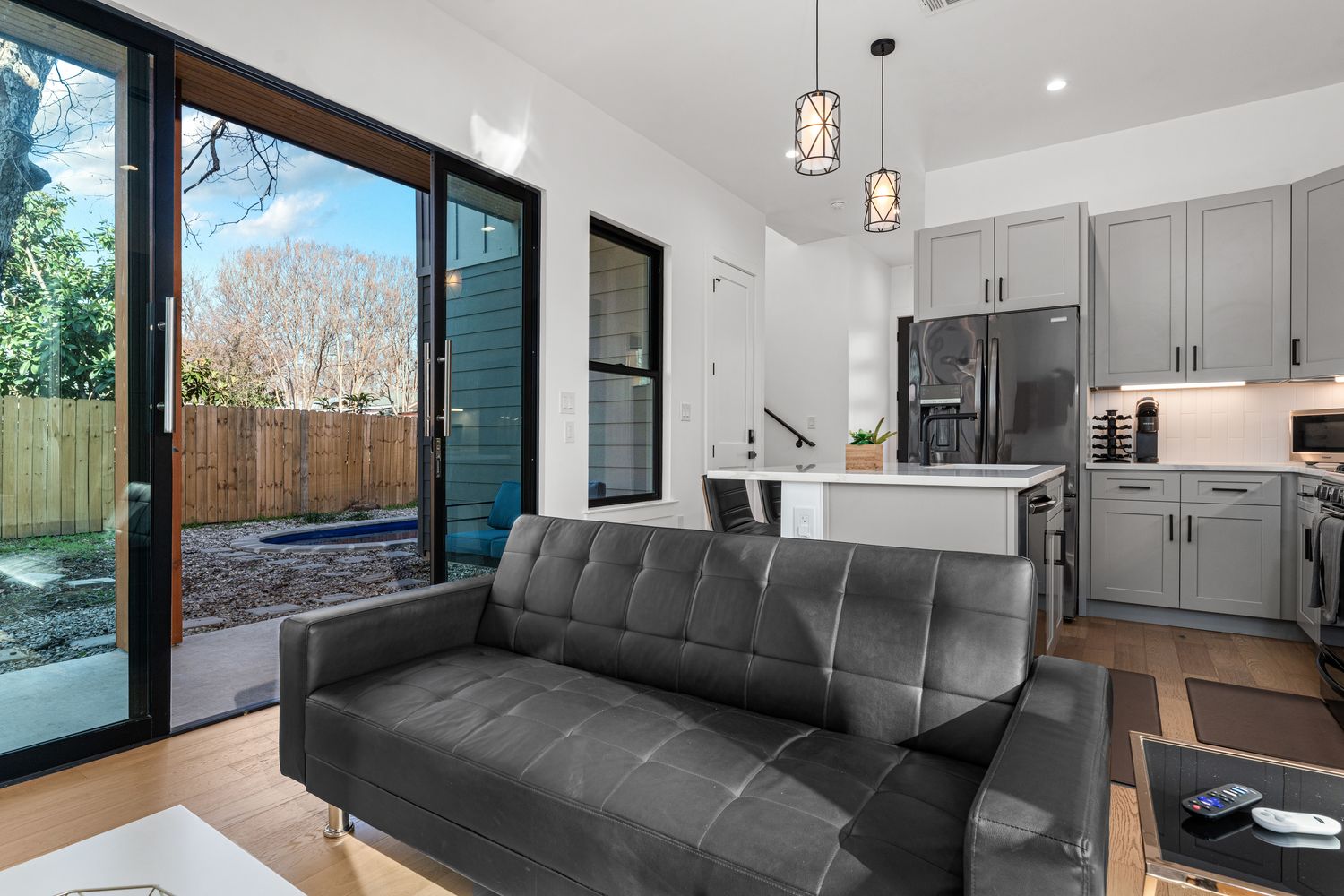 910 Tillery Street, Unit B Austin, TX 78702 - Photo 9 of 29