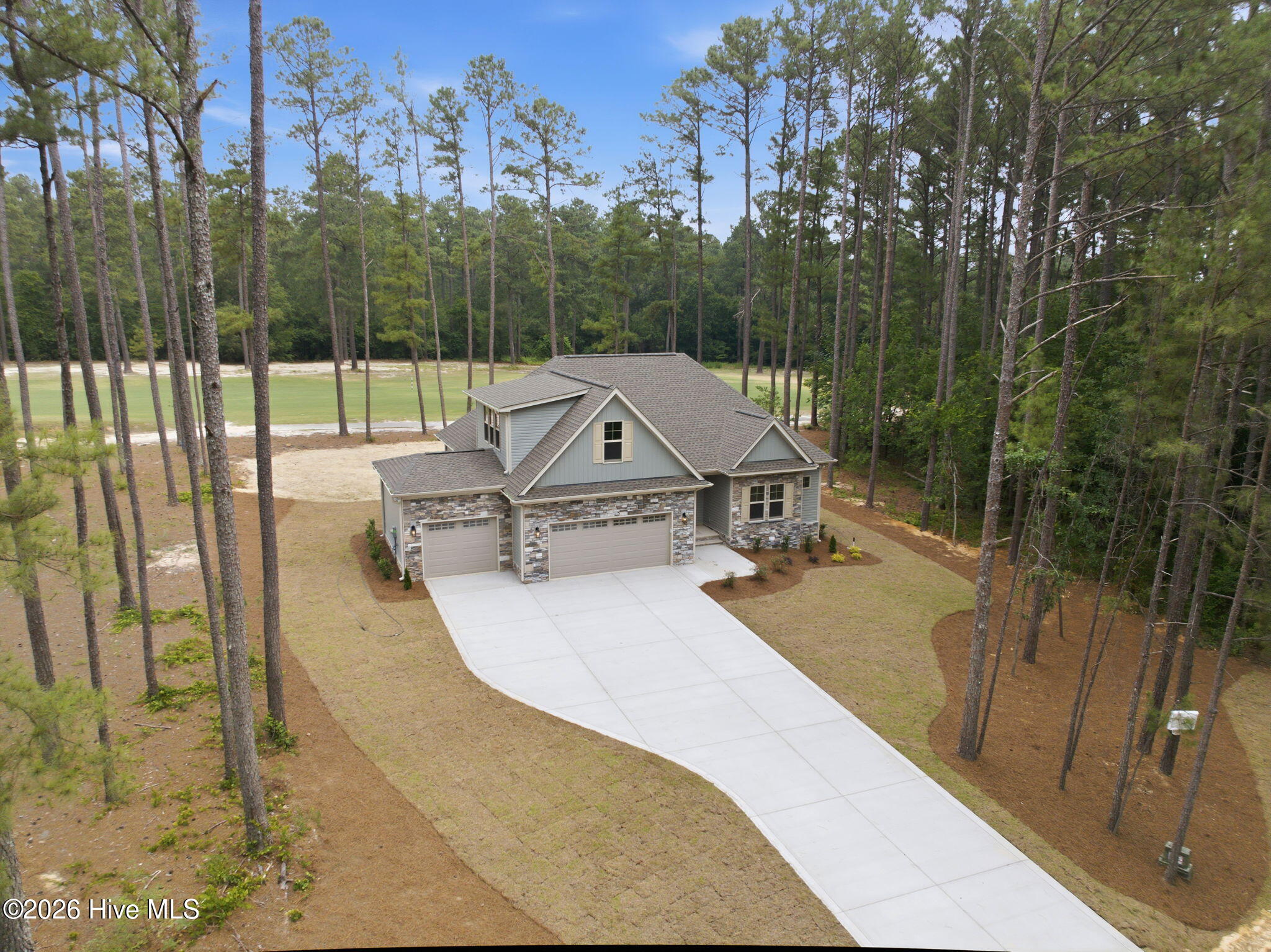 16651 Rabbit Run Court Wagram, NC 28396 - Photo 2 of 37