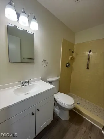 $1,195 | 43 Tangelo Court, Lehigh Acres, FL 33936