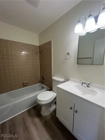 $1,195 | 43 Tangelo Court, Lehigh Acres, FL 33936