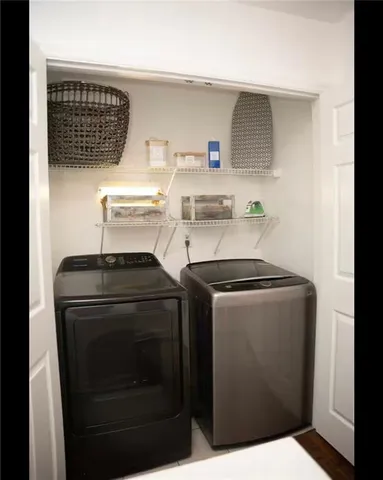 a view of a back yard of the house