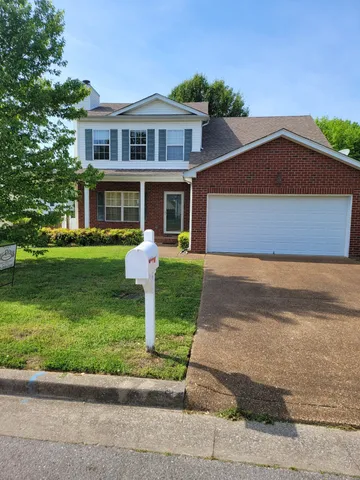 $2,395 | 1313 Lady Court, Nashville, TN 37214
