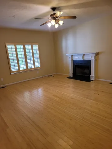 $2,395 | 1313 Lady Court, Nashville, TN 37214