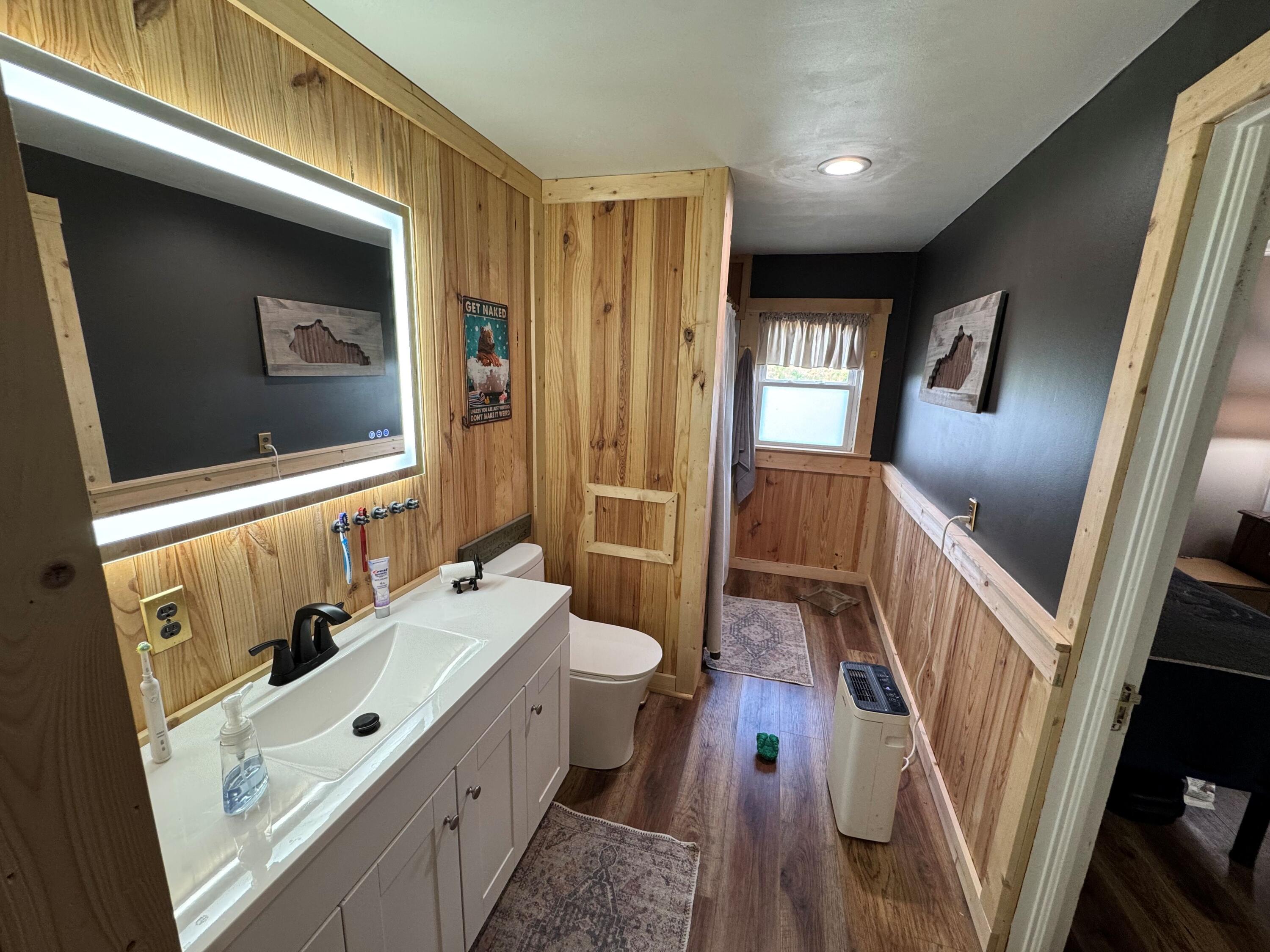7805 Georgetown Road Owenton, KY 40359 - Photo 28 of 50 Bathroom