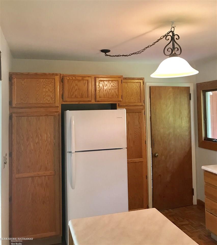 1850 East Romeo Road Oakland, MI 48363 - Photo 9 of 24 31323061-8.JPG