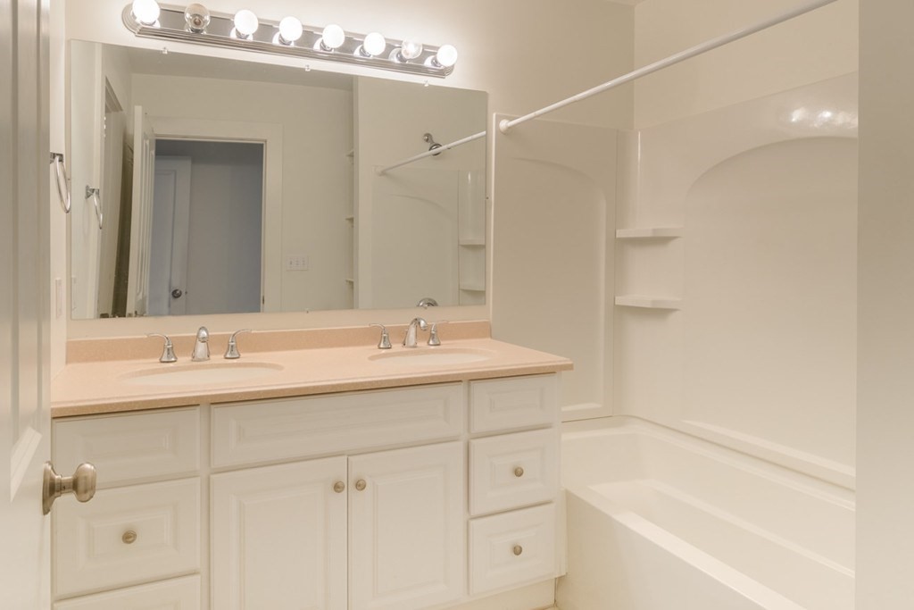 3 Westerly Street Wellesley, MA 02482 - Photo 13 of 15