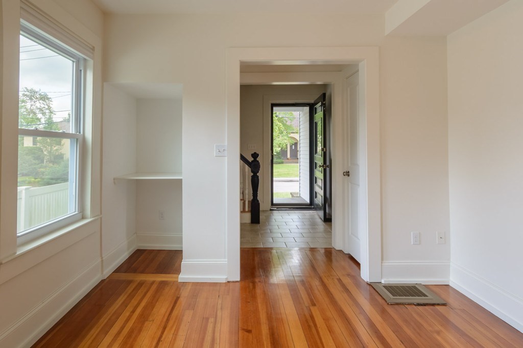 3 Westerly Street Wellesley, MA 02482 - Photo 6 of 15