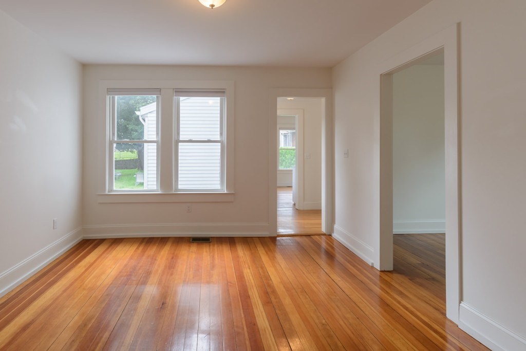 3 Westerly Street Wellesley, MA 02482 - Photo 8 of 15