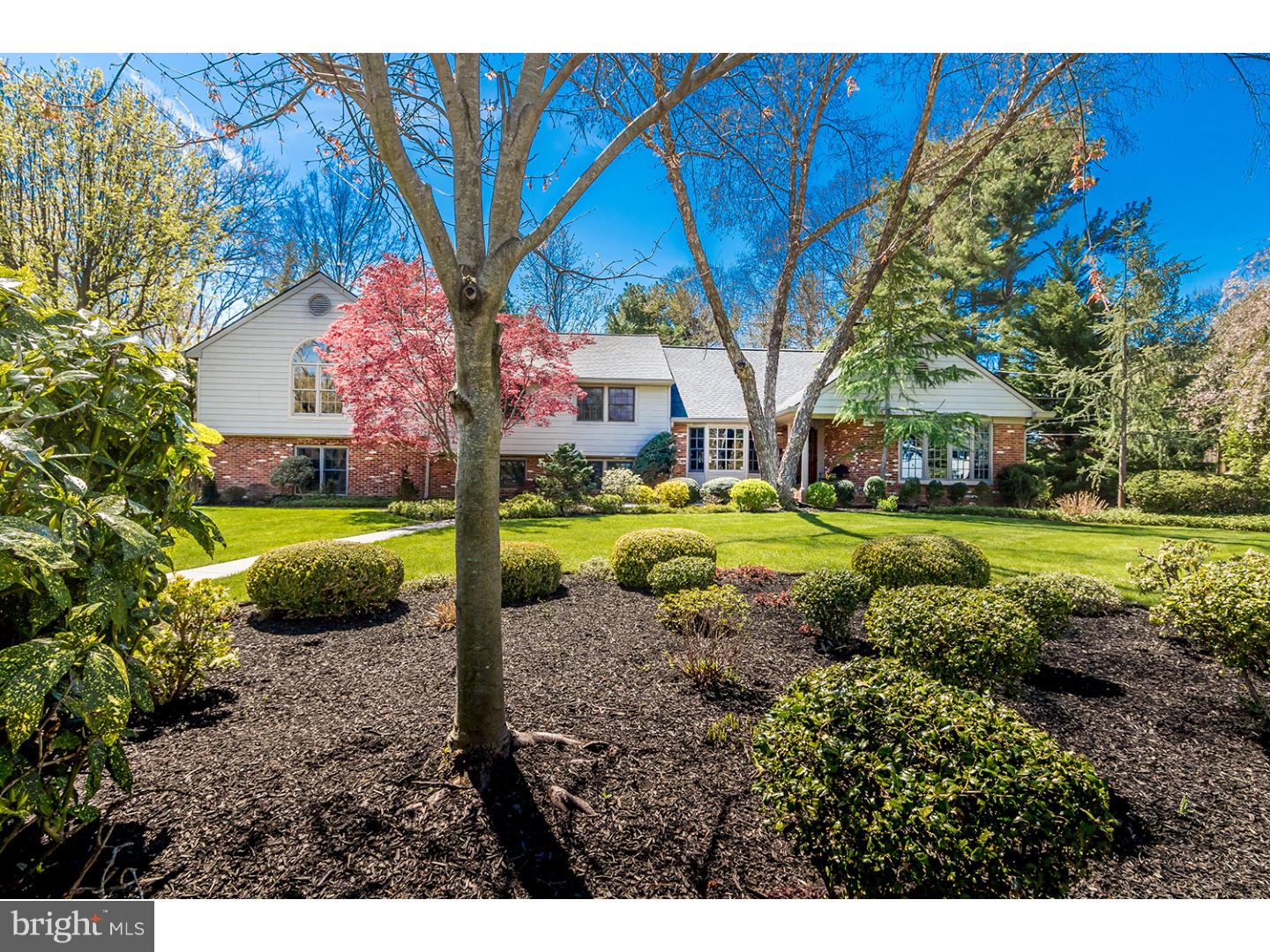 732 Signal Light Road Moorestown, NJ 08057 - Photo 1 of 24
