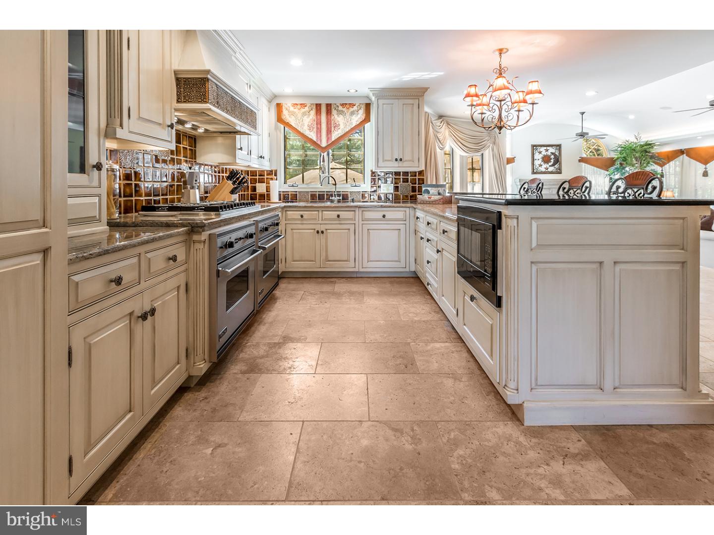 732 Signal Light Road Moorestown, NJ 08057 - Photo 10 of 24