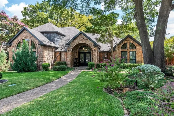 $4,300 | 4215 Green Meadow East, Colleyville, TX 76034