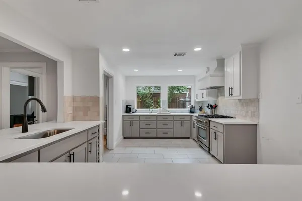 $4,300 | 4215 Green Meadow East, Colleyville, TX 76034