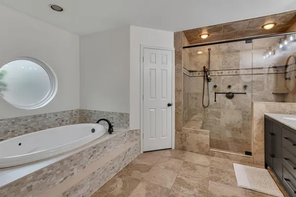 $4,300 | 4215 Green Meadow East, Colleyville, TX 76034