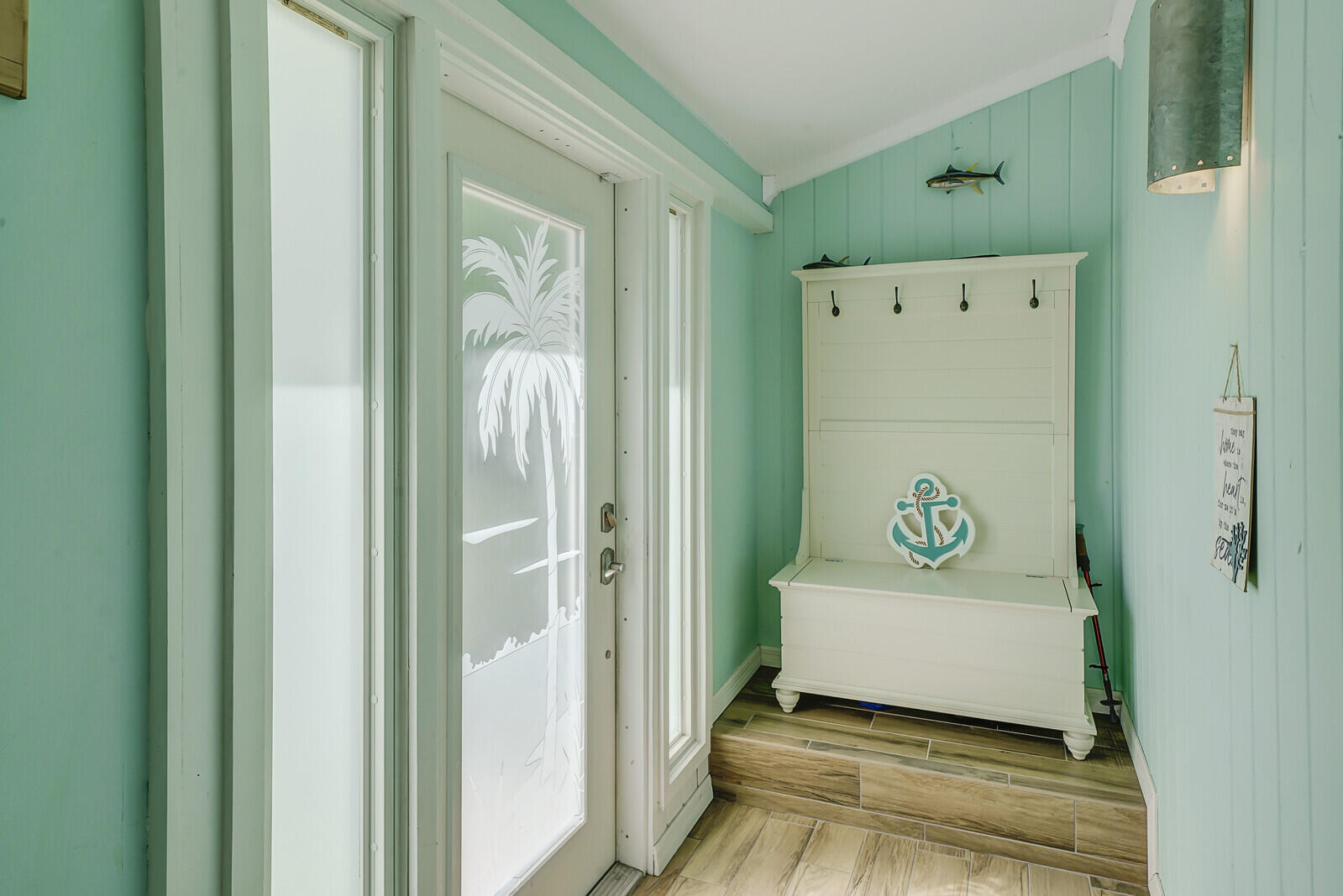 925 Southwest Rustic Circle Stuart, FL 34997 - Photo 15 of 43 Foyer