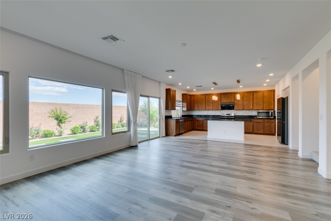 8638 South Black Cordon Road Las Vegas, NV 89139 - Photo 14 of 51