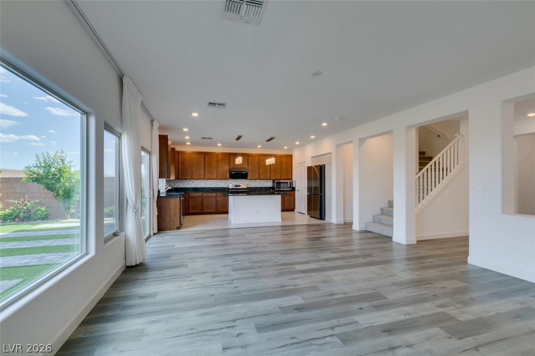 8638 South Black Cordon Road Las Vegas, NV 89139 - Photo 16 of 51