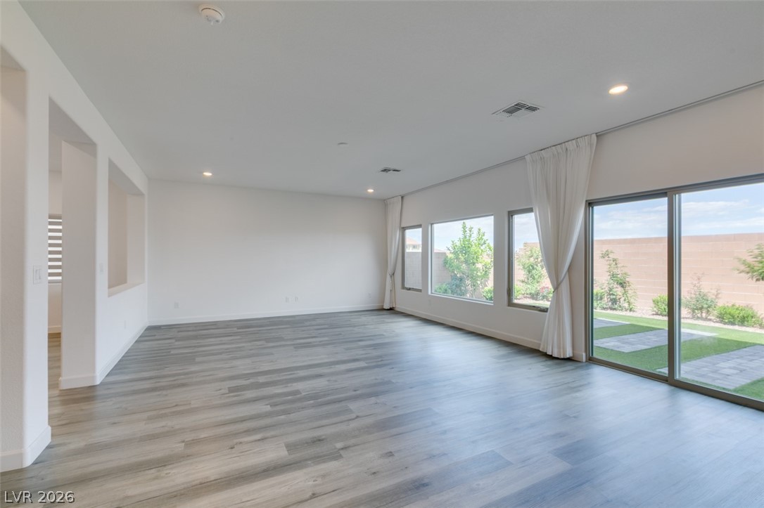 8638 South Black Cordon Road Las Vegas, NV 89139 - Photo 20 of 51