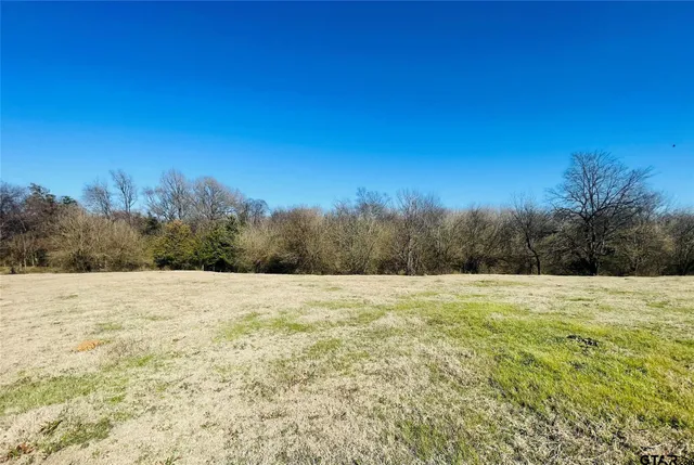 a view of a lake view