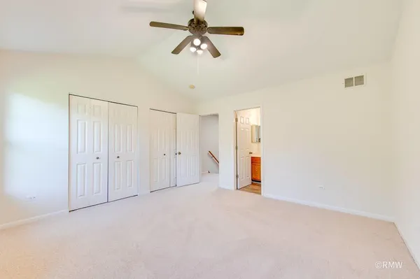 $2,500 | 1788 Grove Avenue, Schaumburg, IL 60193