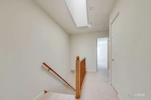 $2,500 | 1788 Grove Avenue, Schaumburg, IL 60193