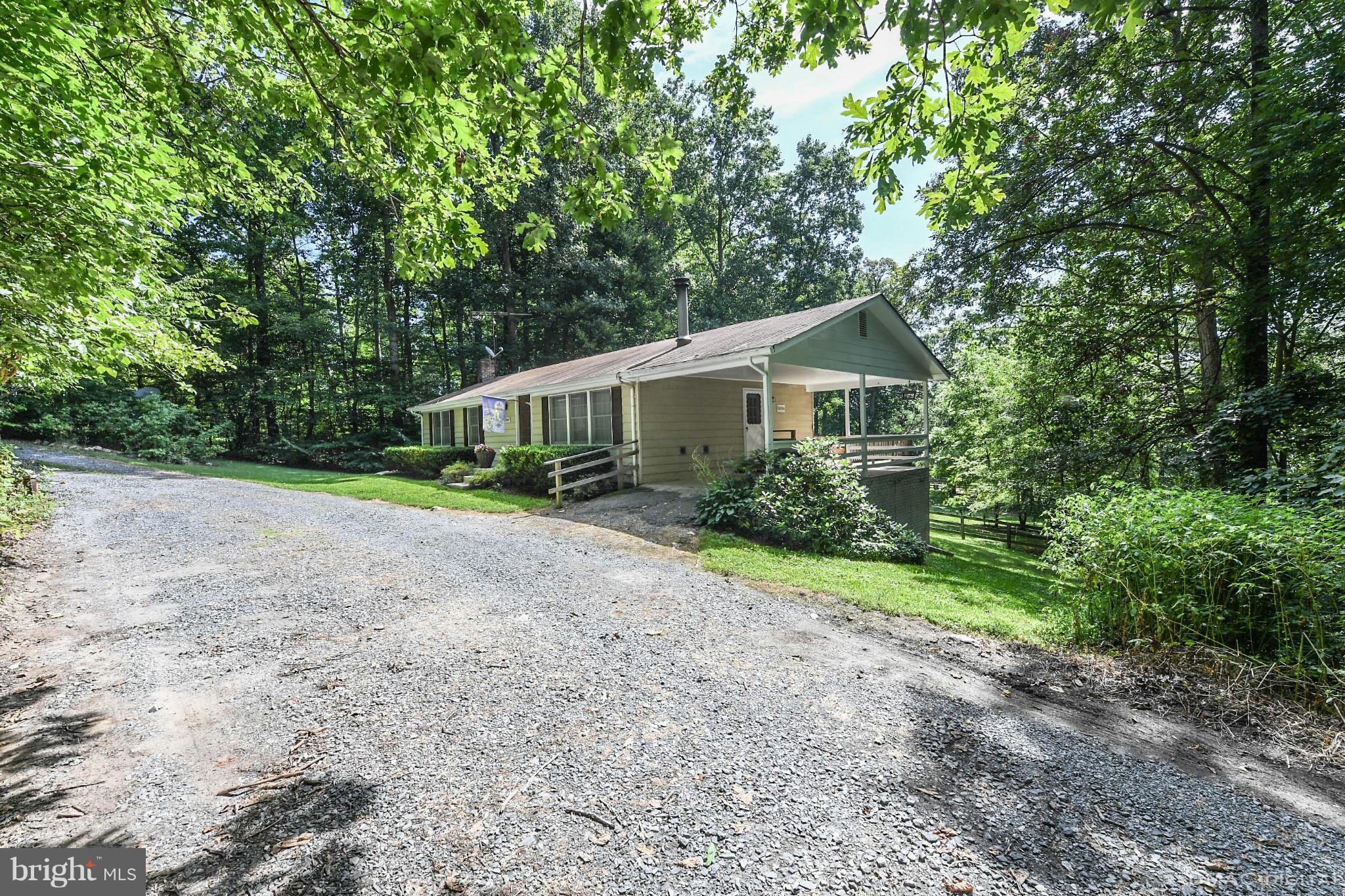 22205 Peach Tree Road Boyds, MD 20841 - Photo 1 of 18 Exterior (Front)