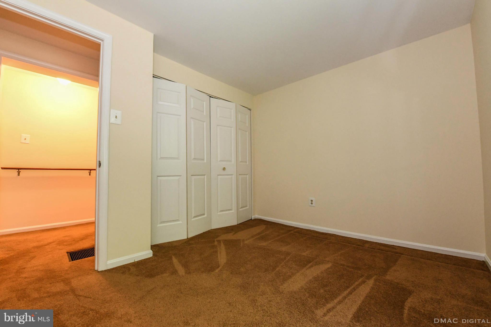 22205 Peach Tree Road Boyds, MD 20841 - Photo 11 of 18 Bedroom