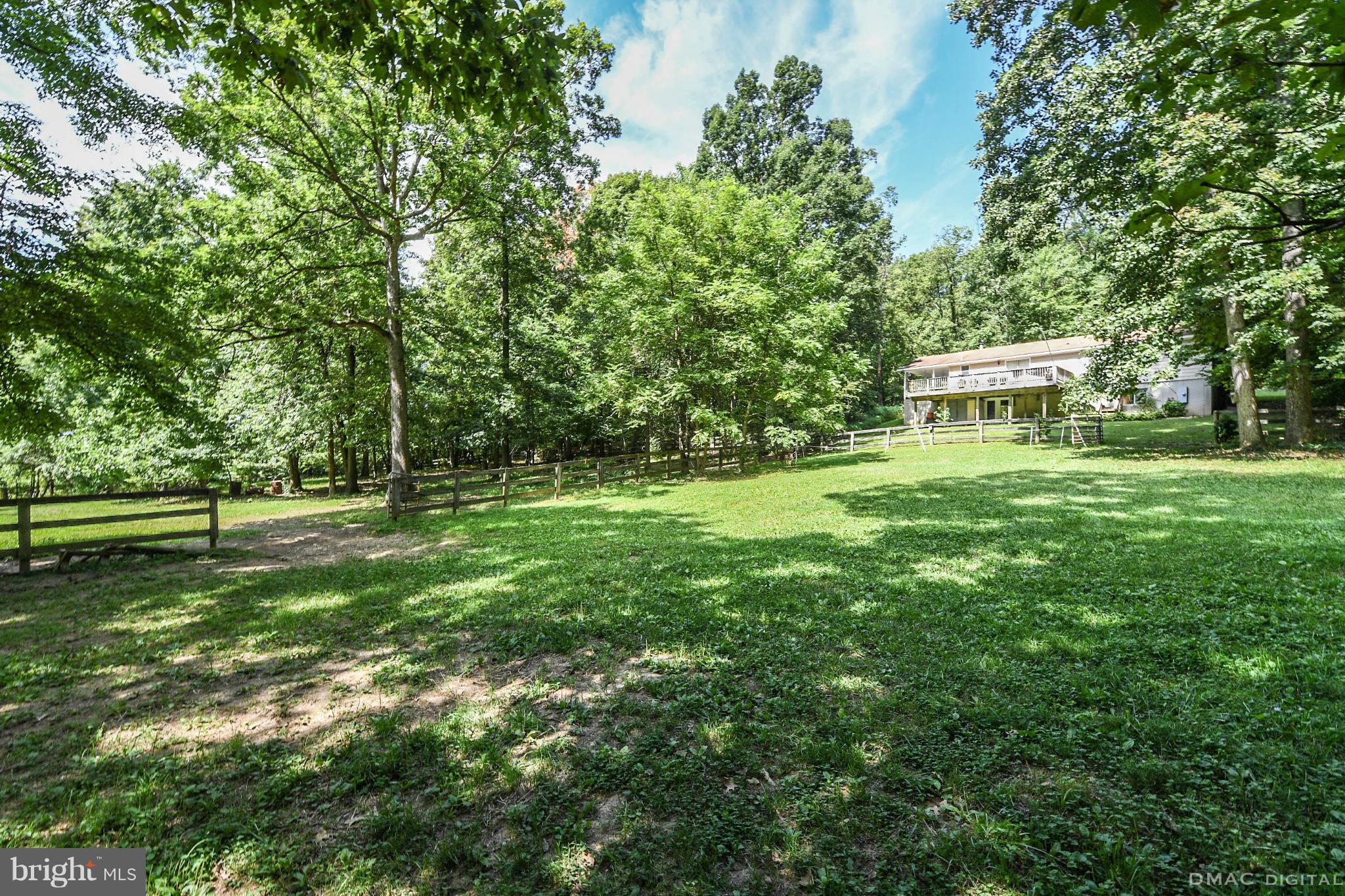22205 Peach Tree Road Boyds, MD 20841 - Photo 3 of 18 Exterior (Rear)